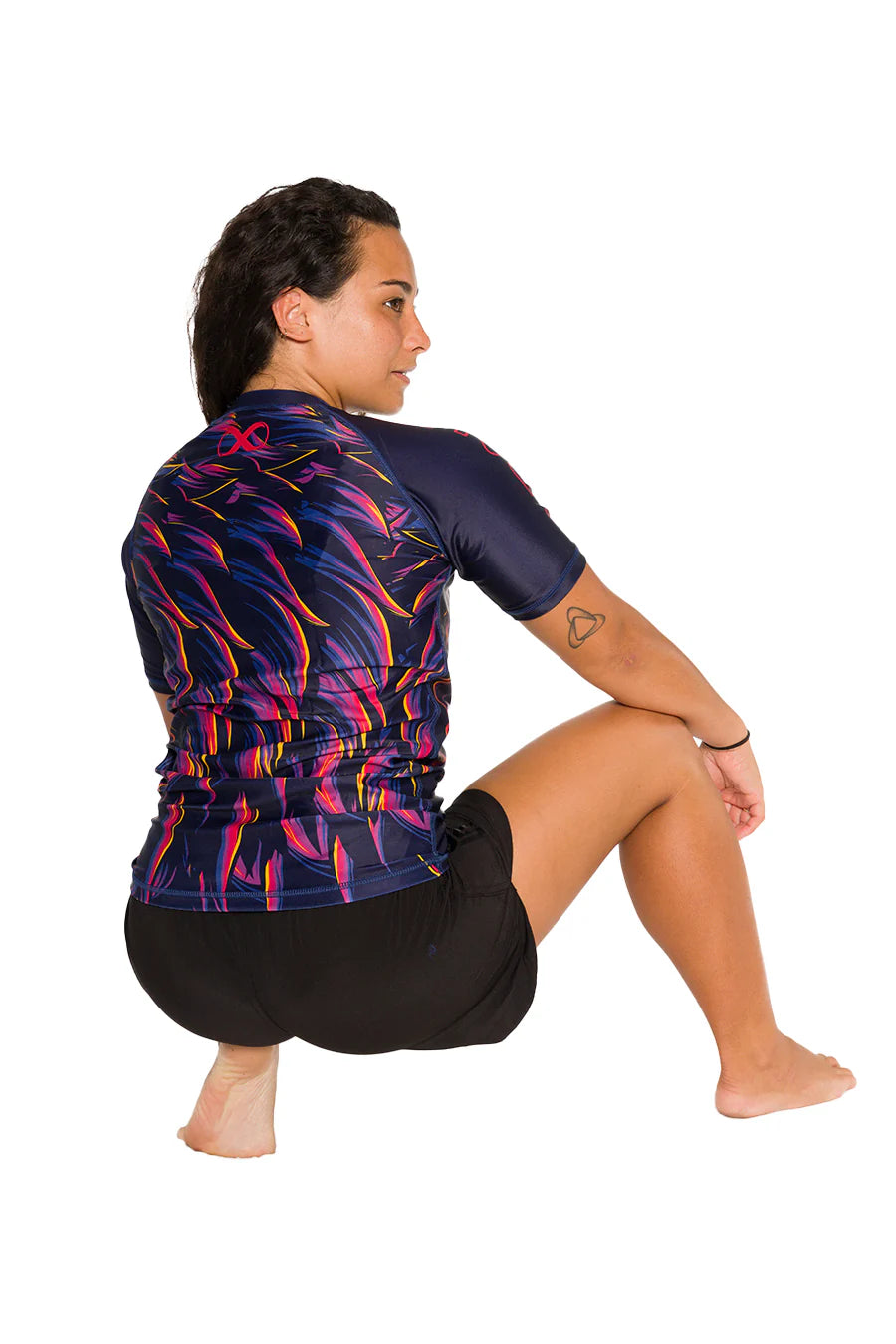 Lion Women's No Gi Rash Guard Short Sleeve